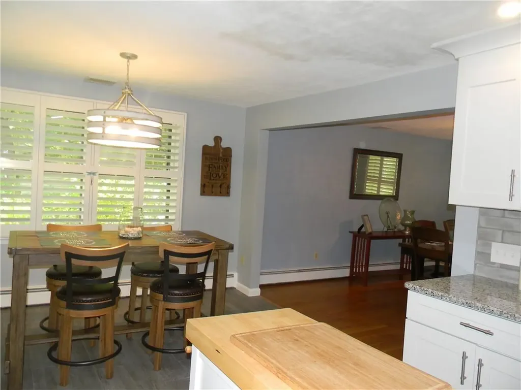 90 Quaker Drive West Warwick RI 02893