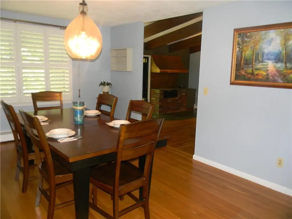 90 Quaker Drive West Warwick RI 02893