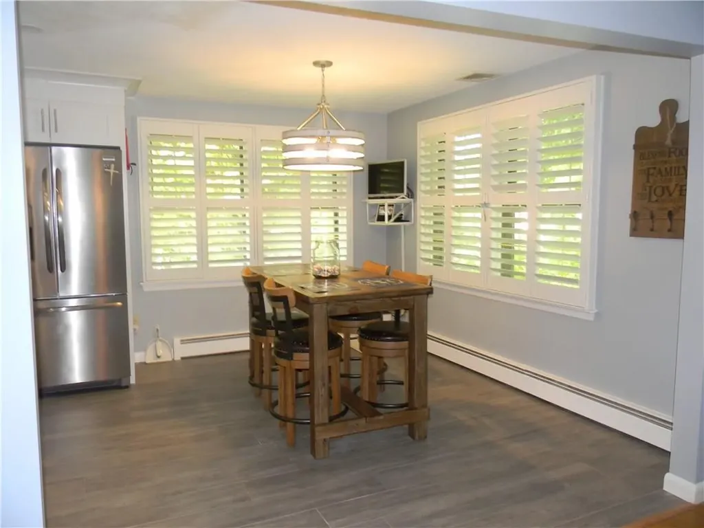 90 Quaker Drive West Warwick RI 02893