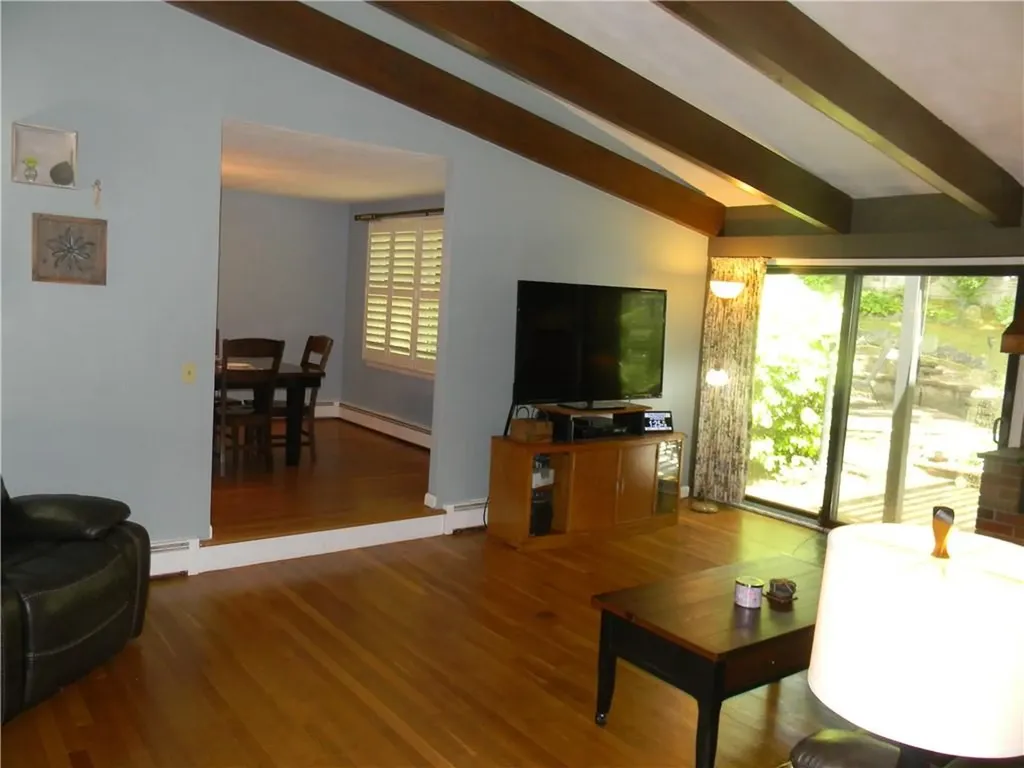 90 Quaker Drive West Warwick RI 02893