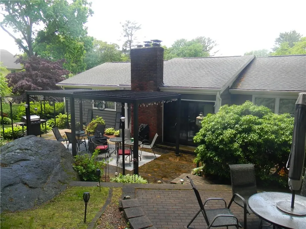 90 Quaker Drive West Warwick RI 02893