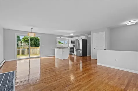 236 Dexter Street Portsmouth RI 02871