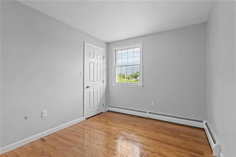 236 Dexter Street Portsmouth RI 02871