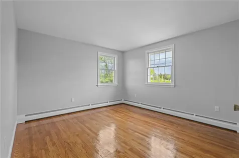 236 Dexter Street Portsmouth RI 02871