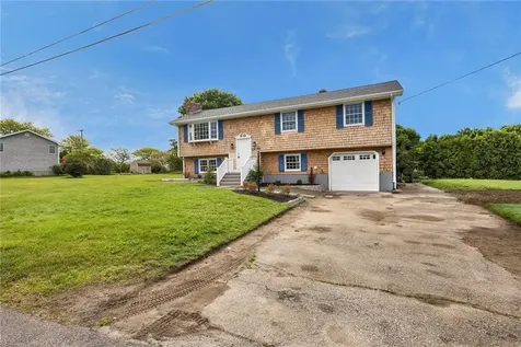 236 Dexter Street Portsmouth RI 02871