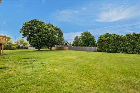 236 Dexter Street Portsmouth RI 02871