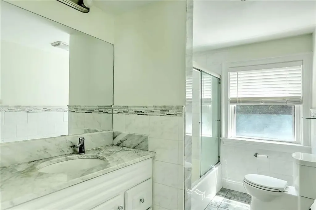 145 Butler Avenue Providence RI 02906