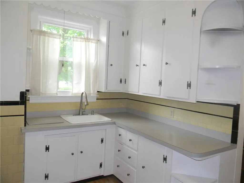 260 Pawtucket Avenue East Providence RI 02916