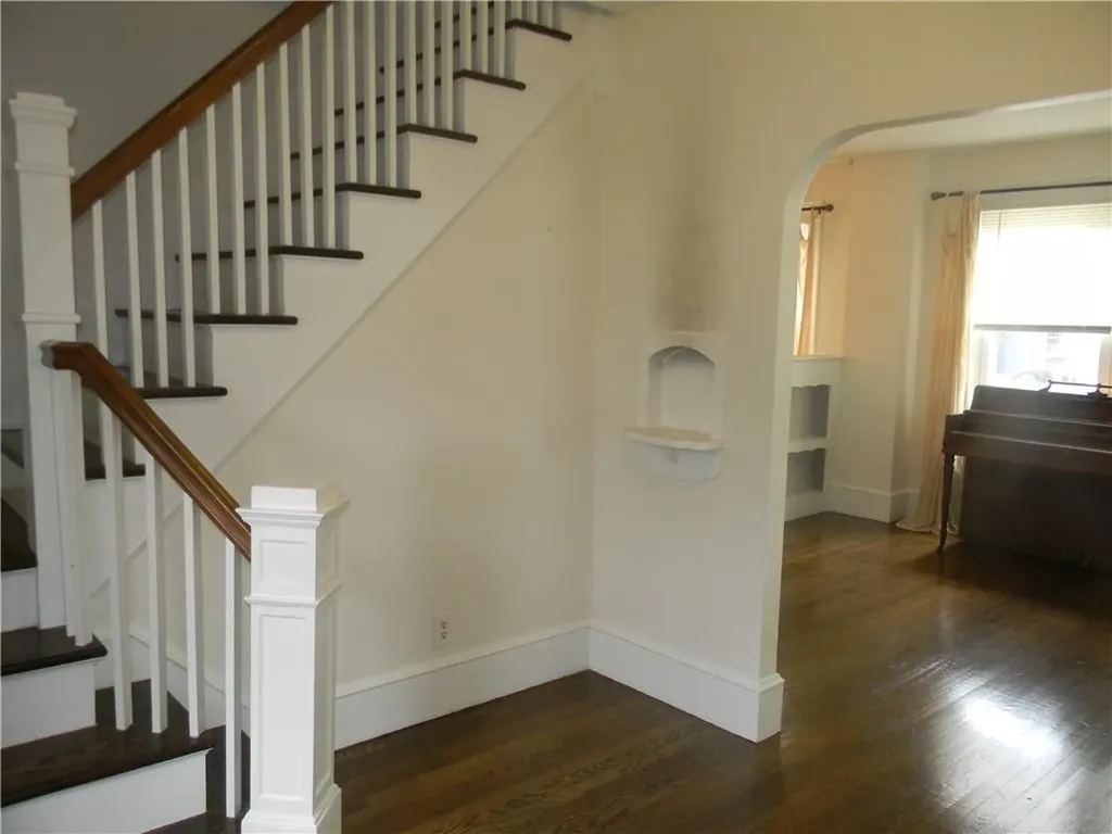260 Pawtucket Avenue East Providence RI 02916
