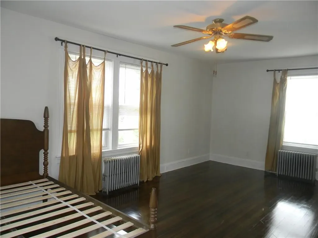 260 Pawtucket Avenue East Providence RI 02916
