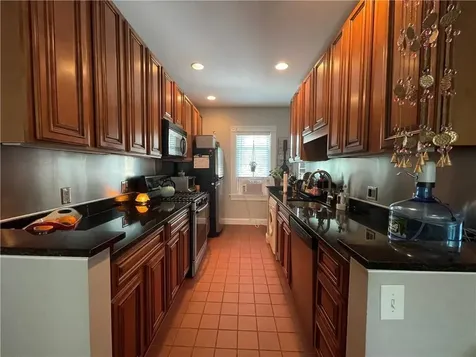 3 Bay View Avenue Bristol RI 02809