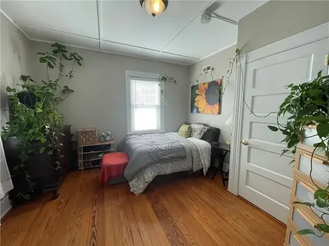 3 Bay View Avenue Bristol RI 02809