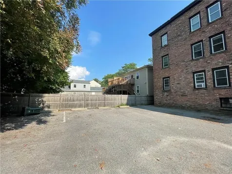 3 Bay View Avenue Bristol RI 02809