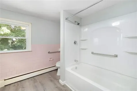 7 Westwood Drive Portsmouth RI 02871