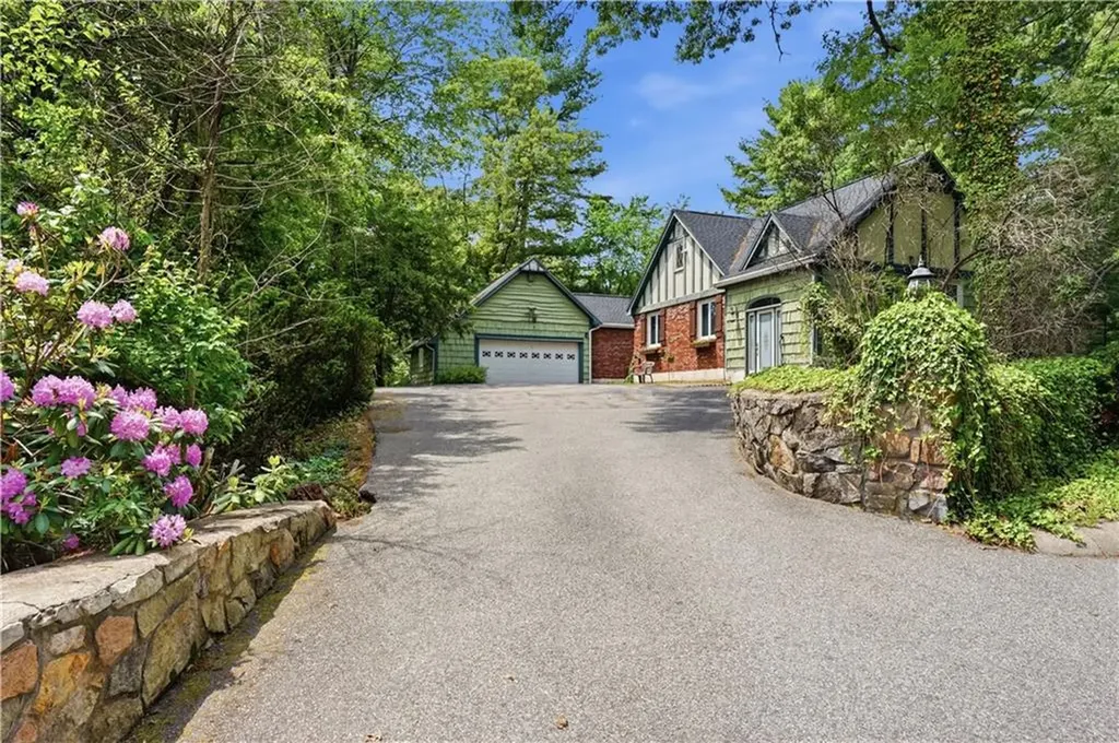 42 Georgiana Drive Cumberland RI 02864