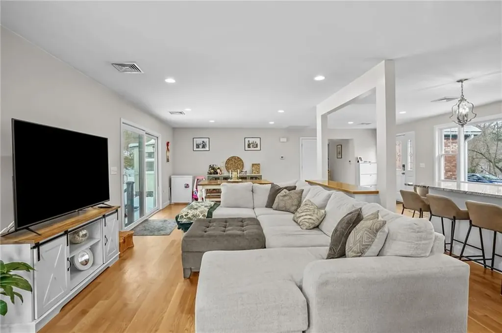 42 Georgiana Drive Cumberland RI 02864