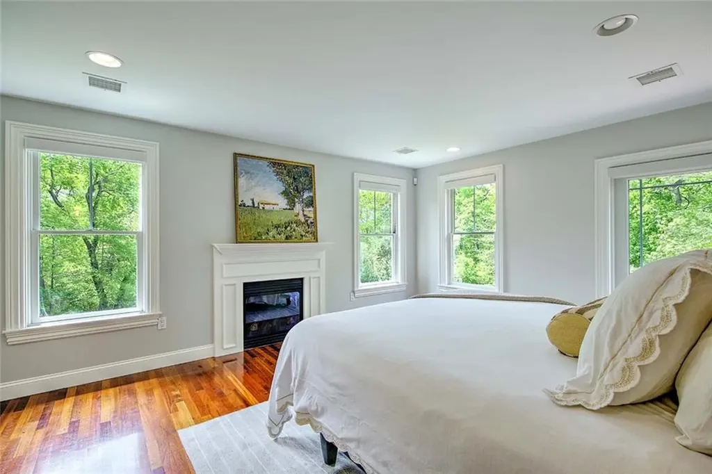 357 Congdon Drive South Kingstown RI 02879