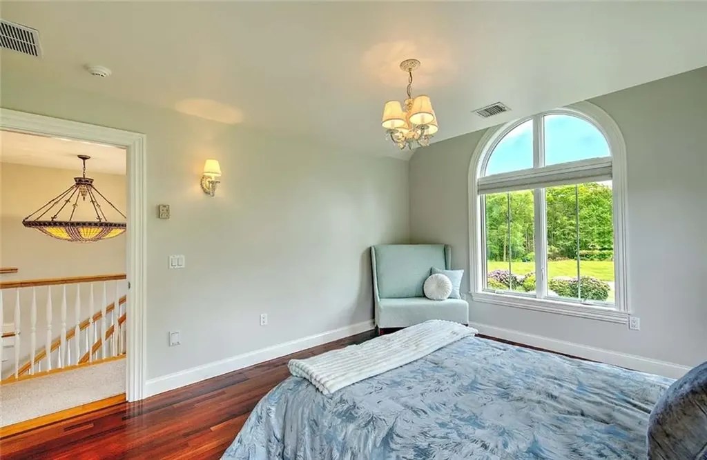 357 Congdon Drive South Kingstown RI 02879
