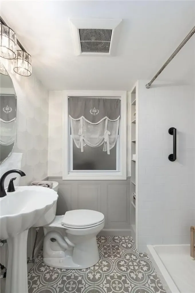 30 Wright Place Barrington RI 02806