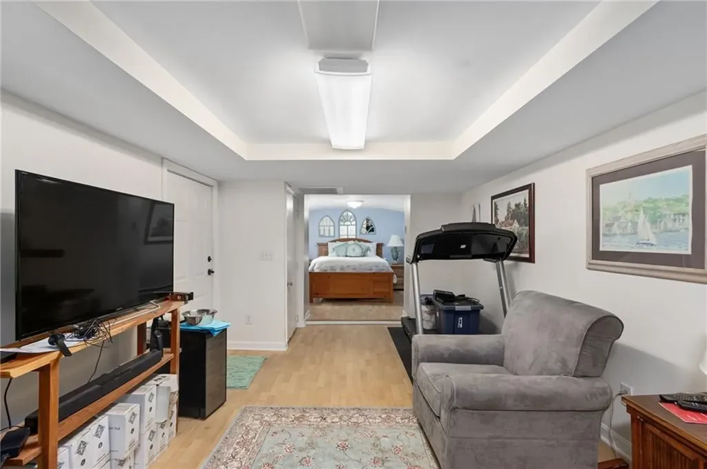 30 Wright Place Barrington RI 02806