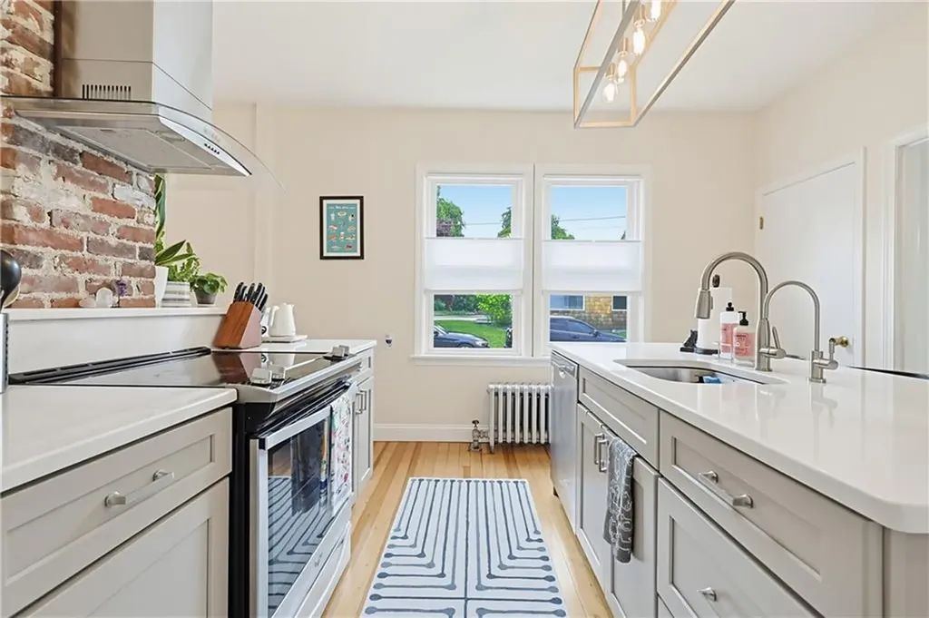 17 Cooper Street North Providence RI 02904