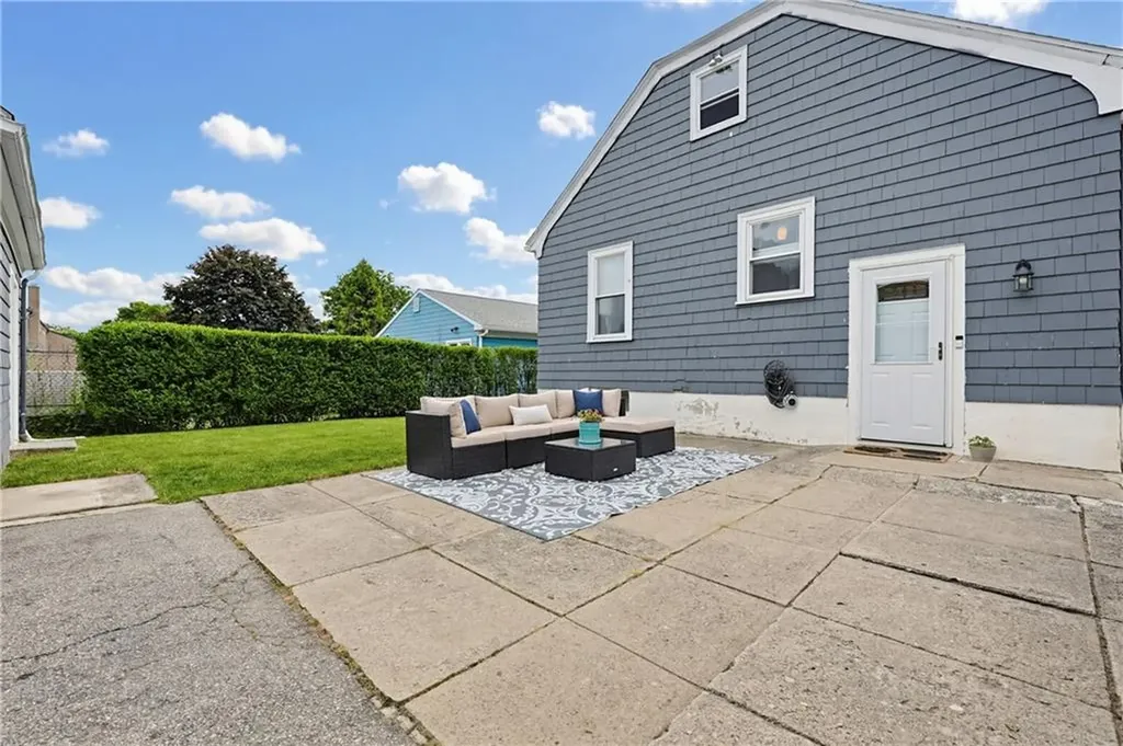 17 Cooper Street North Providence RI 02904