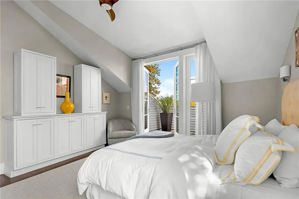 50 School Street Newport RI 02840