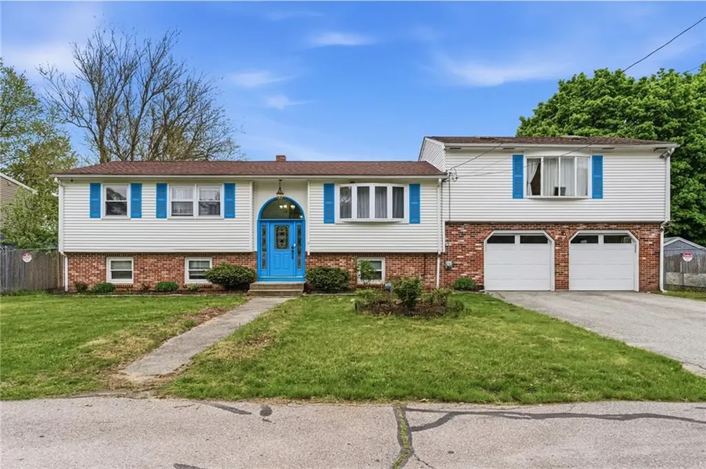 20 Stewart Street Warwick RI 02889