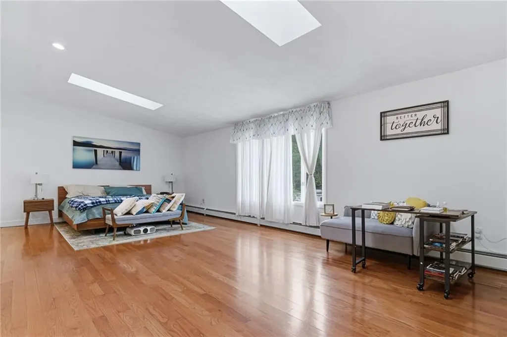 20 Stewart Street Warwick RI 02889
