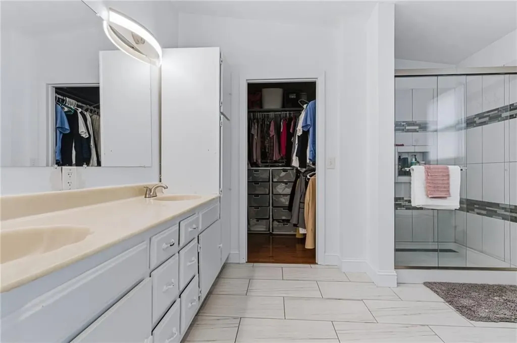 20 Stewart Street Warwick RI 02889