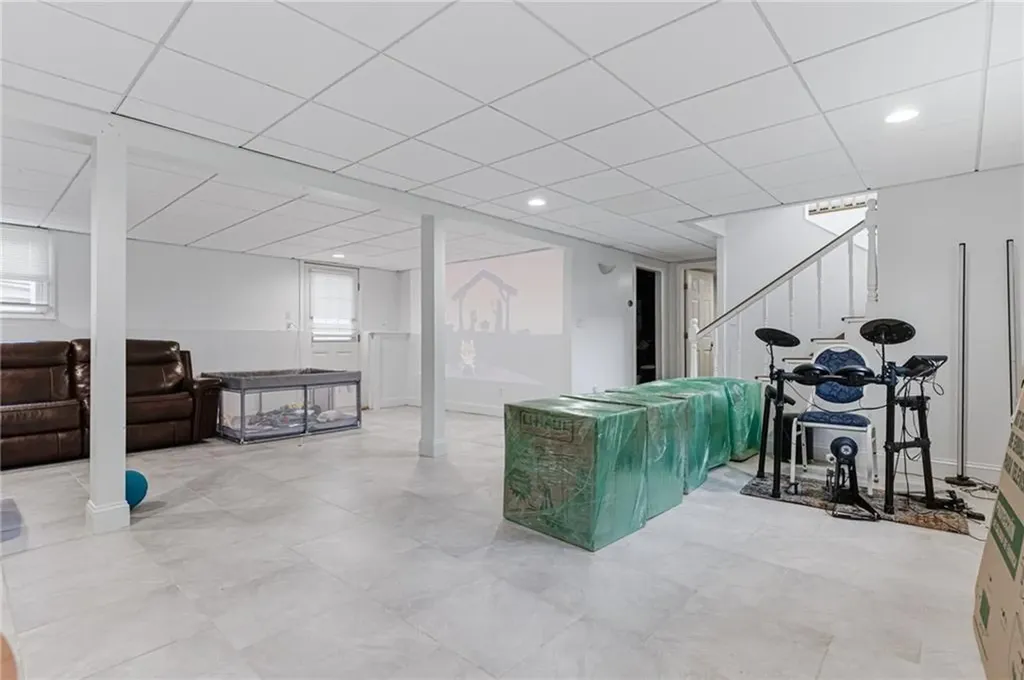 20 Stewart Street Warwick RI 02889
