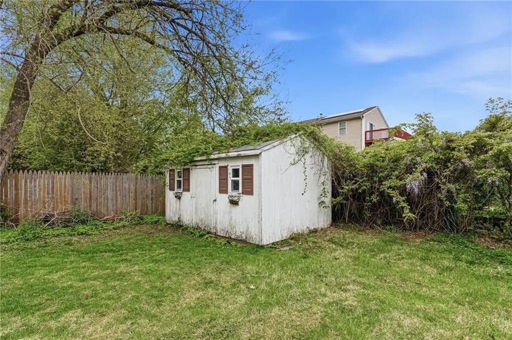 20 Stewart Street Warwick RI 02889