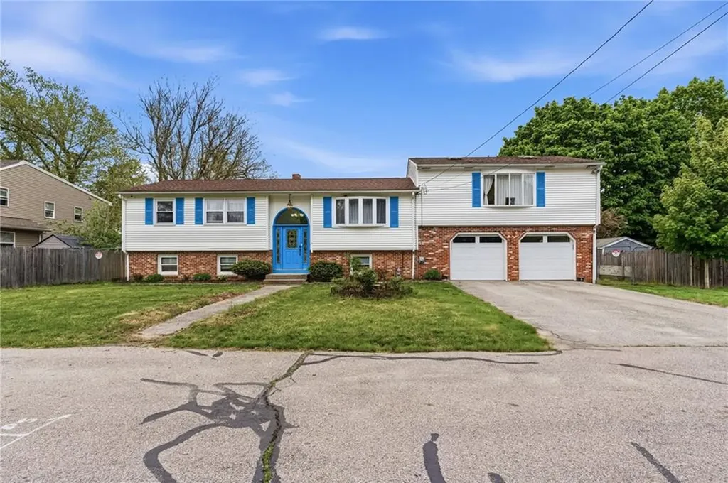 20 Stewart Street Warwick RI 02889
