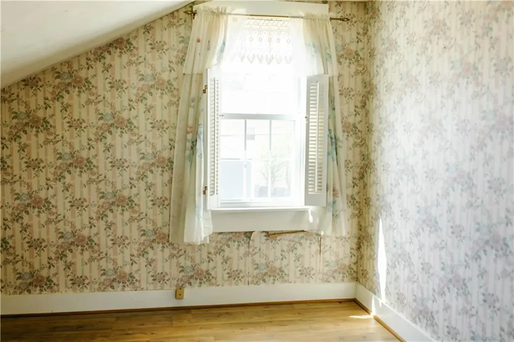 165 Sowams Road Barrington RI 02806