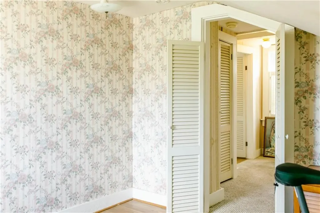 165 Sowams Road Barrington RI 02806