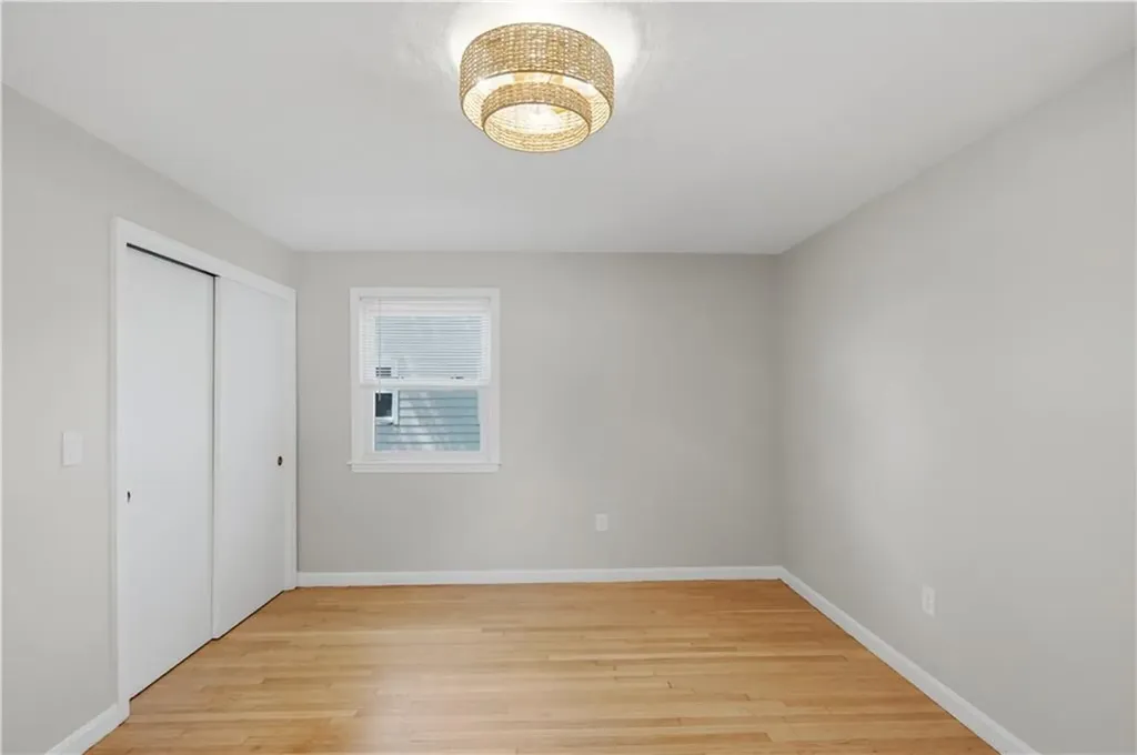 247 Asylum Road Warwick RI 02886