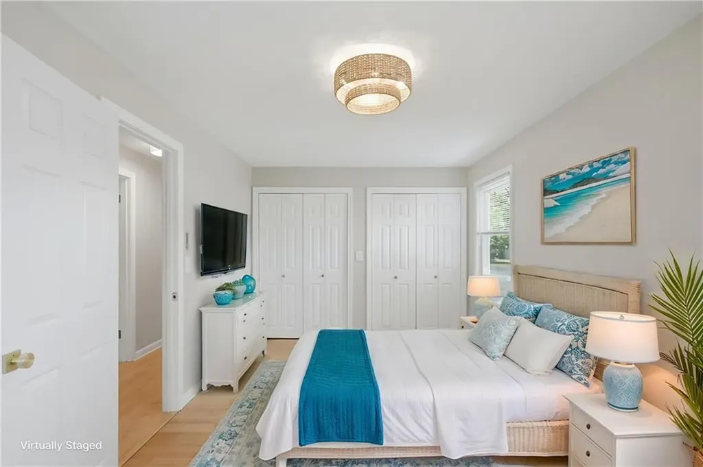 247 Asylum Road Warwick RI 02886