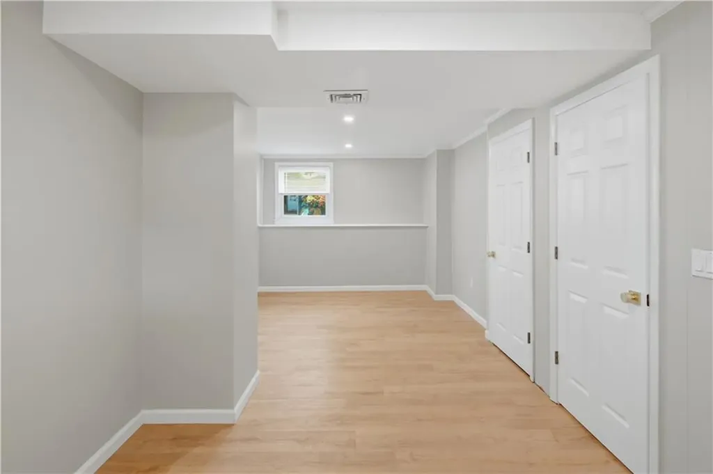 247 Asylum Road Warwick RI 02886