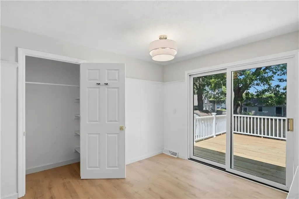 247 Asylum Road Warwick RI 02886