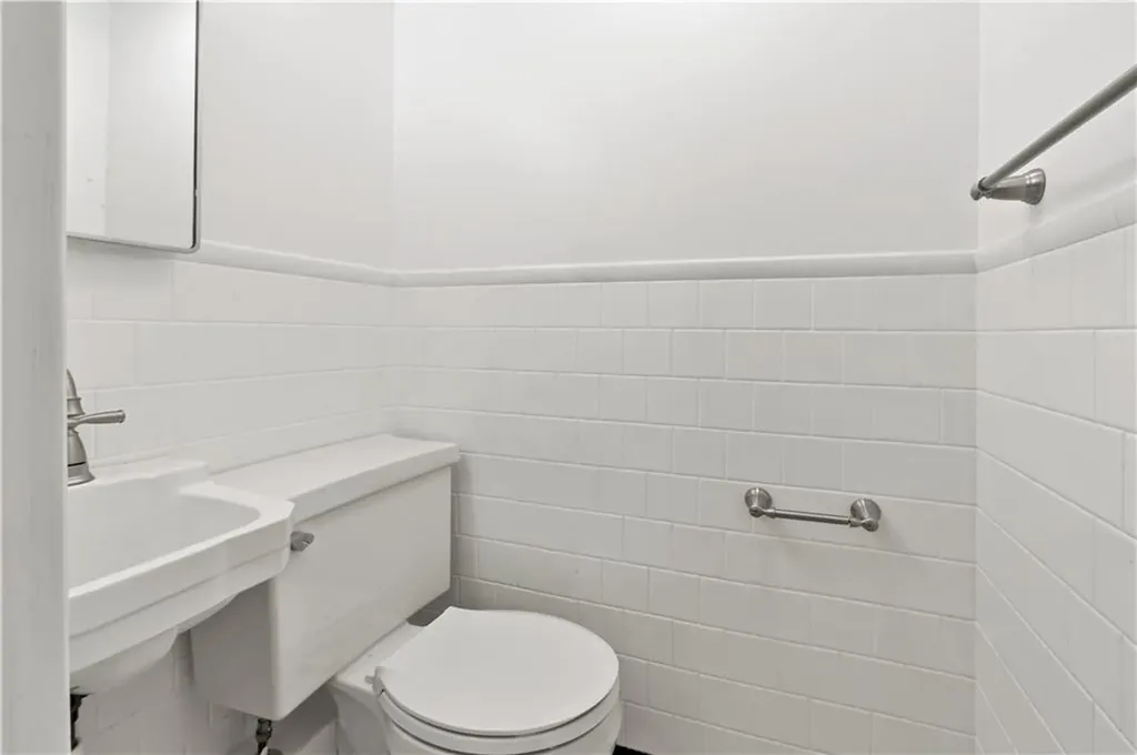 3 Ruth Street Middletown RI 02842
