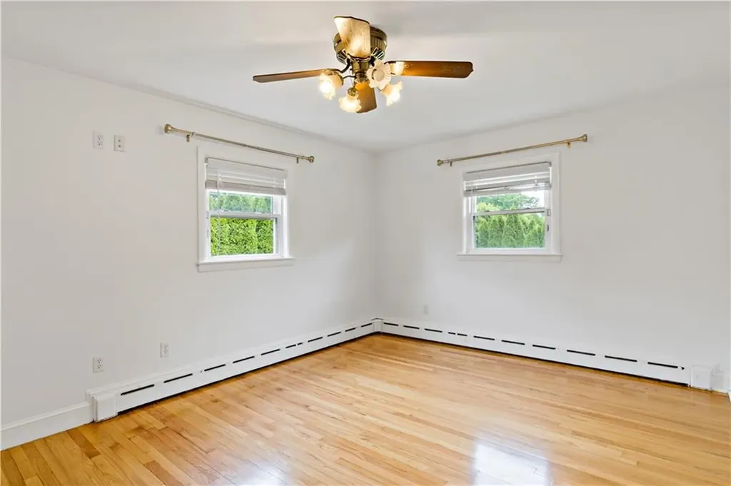 3 Ruth Street Middletown RI 02842