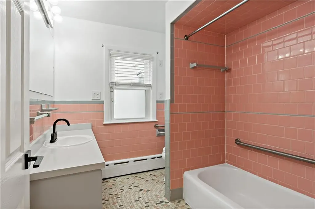 3 Ruth Street Middletown RI 02842