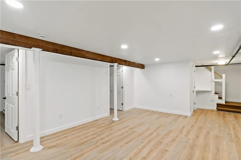 3 Ruth Street Middletown RI 02842