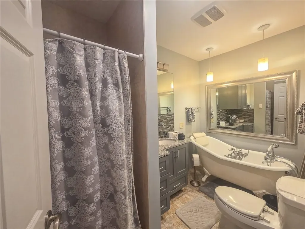 39 Sunrise Avenue West Warwick RI 02893