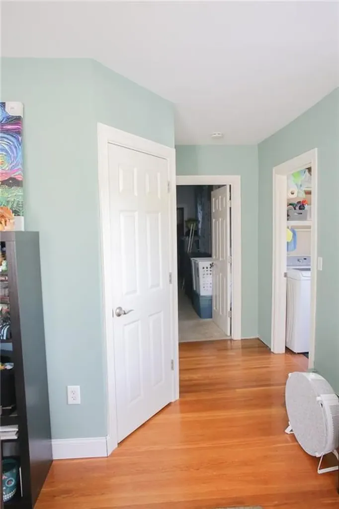 39 Sunrise Avenue West Warwick RI 02893
