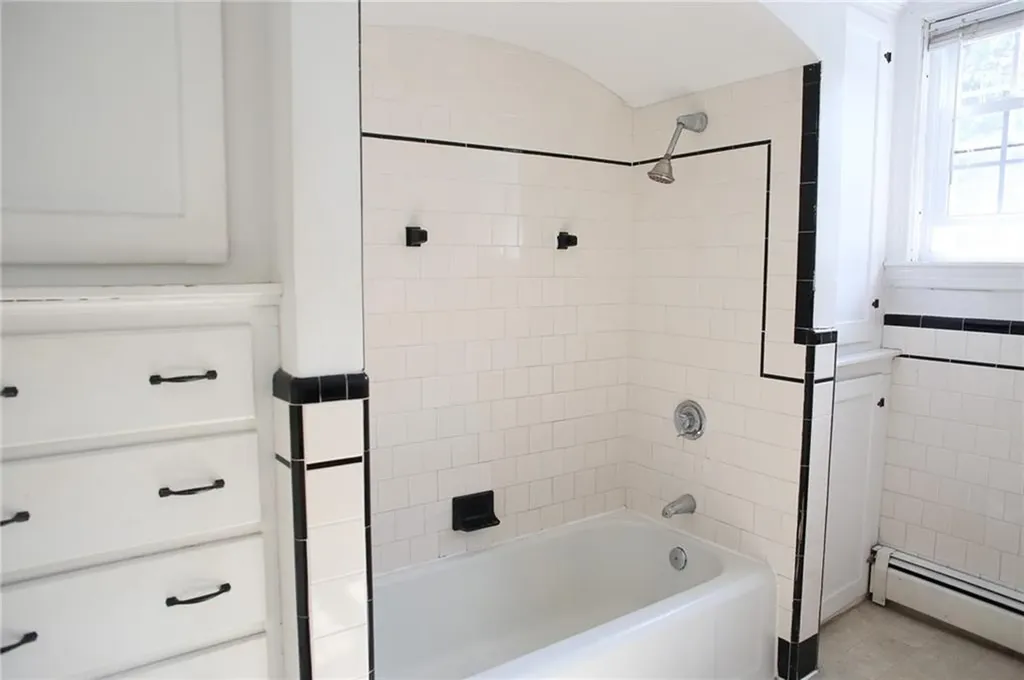 39 Sunrise Avenue West Warwick RI 02893