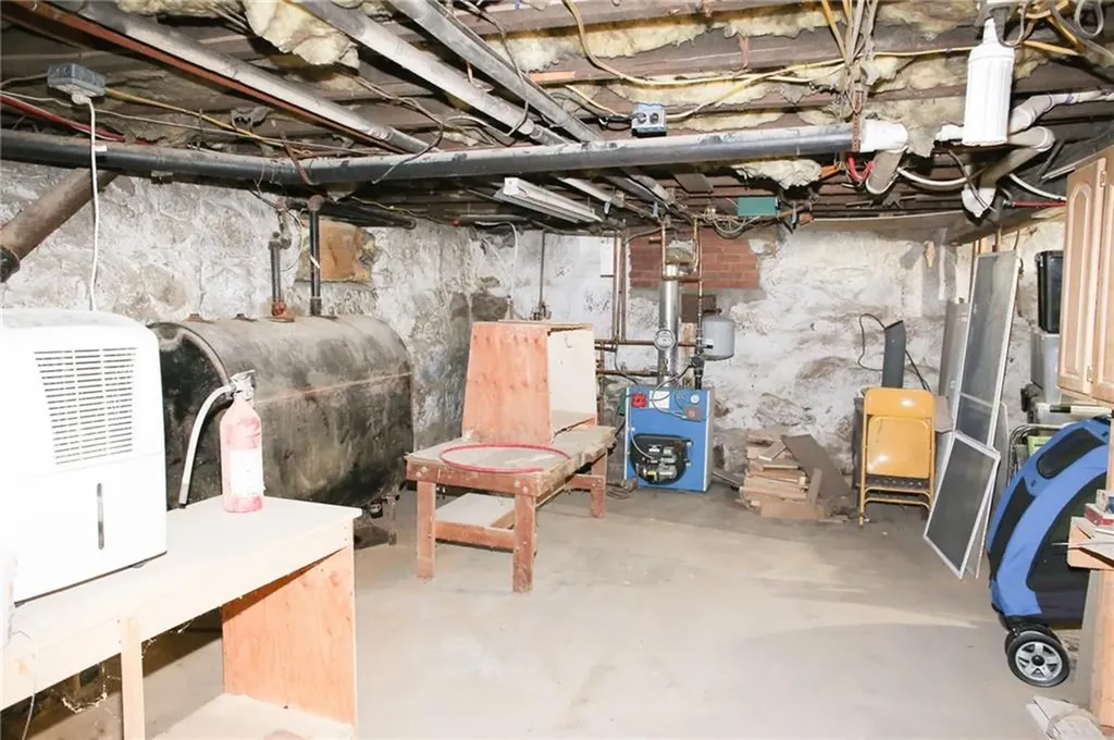 39 Sunrise Avenue West Warwick RI 02893