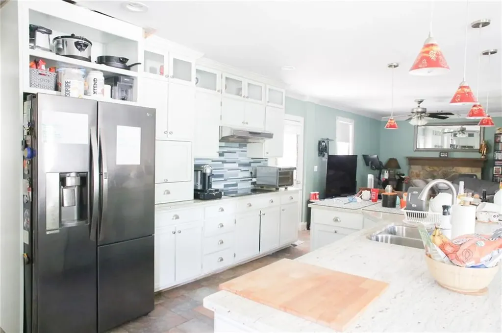 39 Sunrise Avenue West Warwick RI 02893