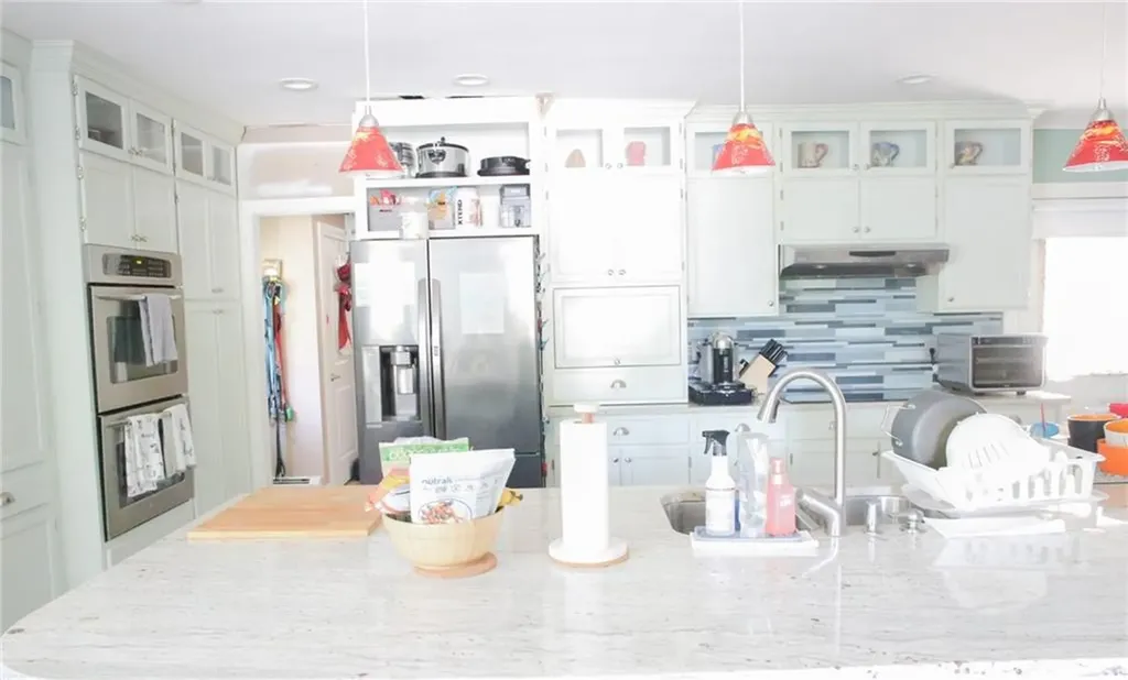 39 Sunrise Avenue West Warwick RI 02893