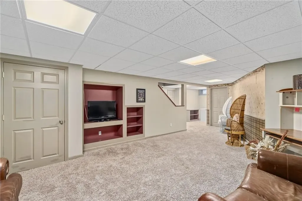 21 Tilbury Drive Bristol RI 02809